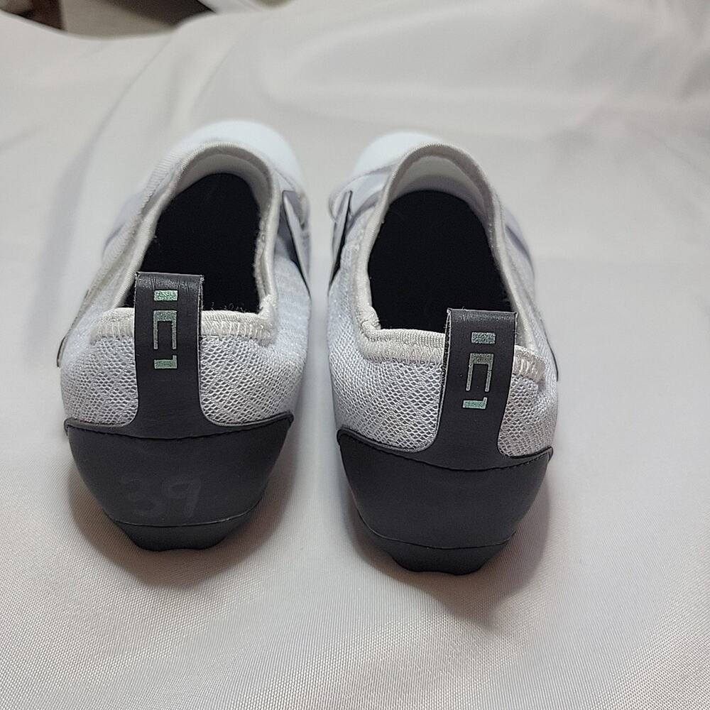 Shimano SH-IC100 Dynalast Women's Indoor Cycling Shoes Bike White SPD Cleat incl - Picture 4 of 10